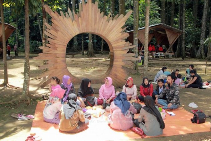 Panitia Perpisahan SMPN 14 Kota Bogor, Cucurak di Situ Gede