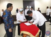 Bupati Bekasi Mutasi 22 Pejabat Eselon II