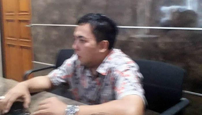 Notaris Makbul Suhada