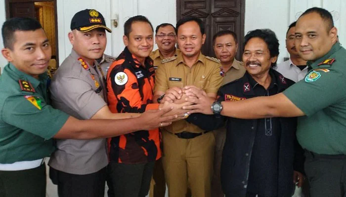 PP dan BPPKB Banten Berdamai PP dan BPPKB Banten Berdamai
