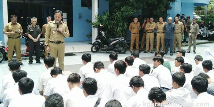 Walikota Bogor berikan arahan kepada siswa SMK Negeri 2 Bogor