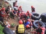 Desa Kalong Liud Kemas Wisata Experiential Wisata Air River Tubing