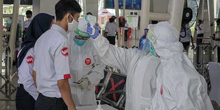 Ratusan Penumpang Commuter Line di Test Swab