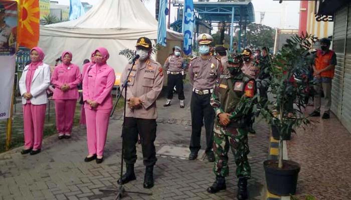 Polres Metro Bekasi Lakukan Rapid Tes di Kawasan Pasar