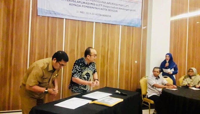 Program IUWASH PLUS