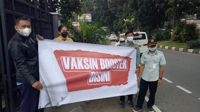 Vaksinasi
