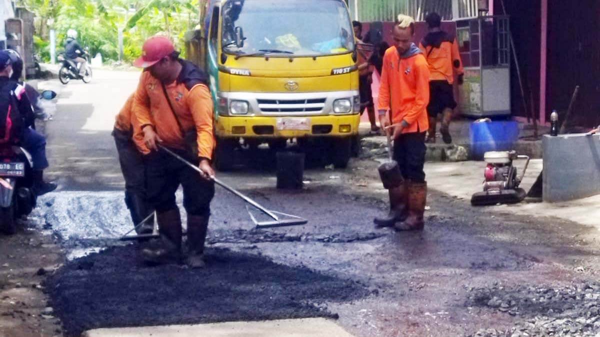 perbaikan jalan
