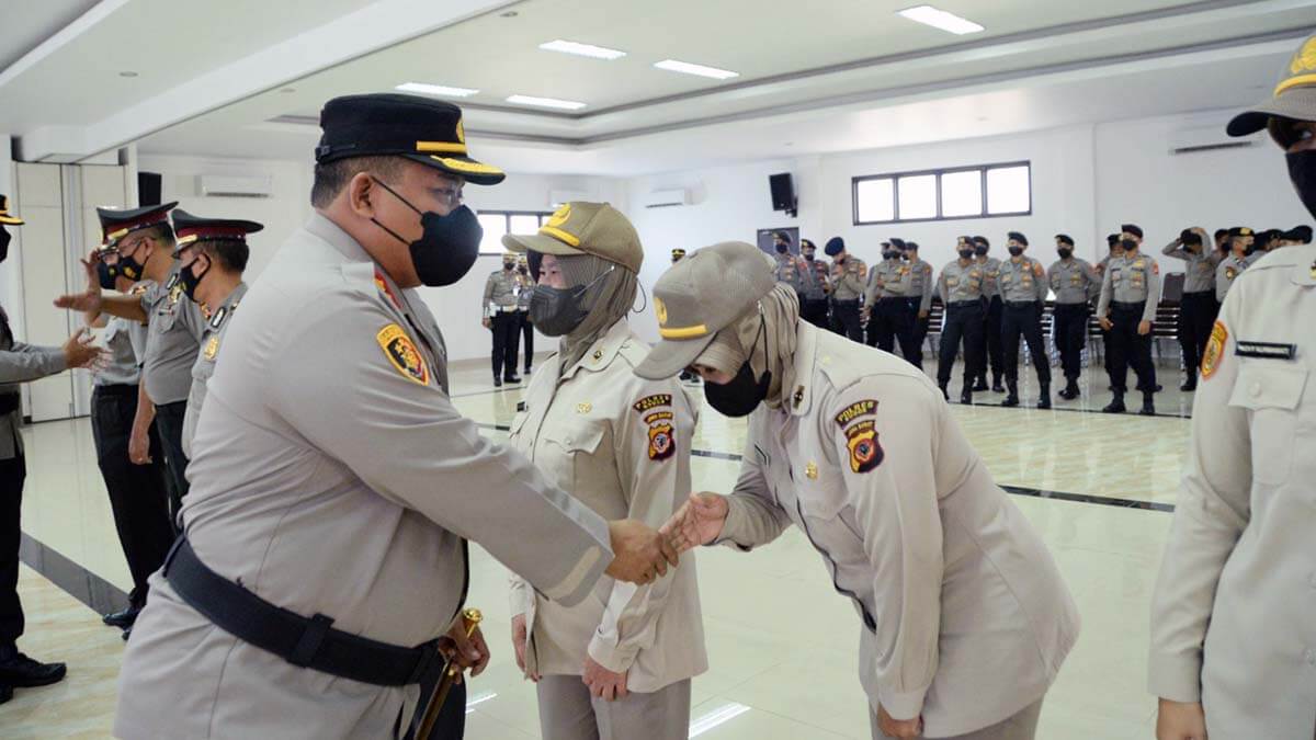 Kapolres Bogor : Kenaikan Pangkat Harus Dapat Tingkatkan Kinerja