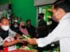Jokowi Bagikan Bansos di Sejumlah Pasar di Bogor
