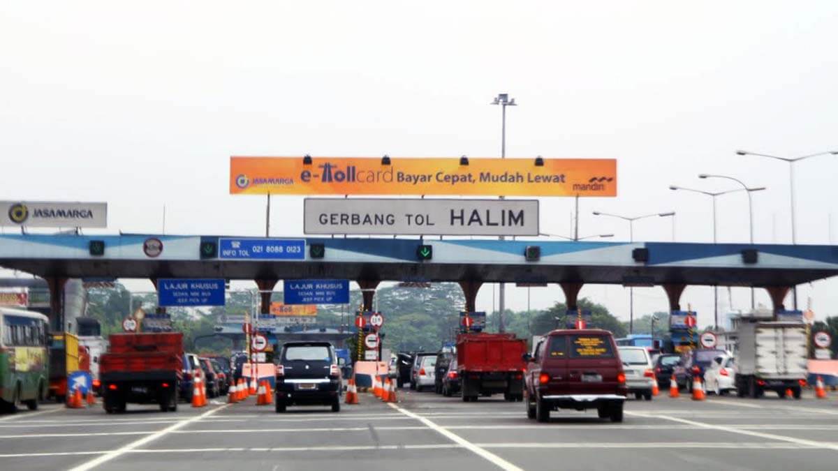 Arus Balik, Warga di Imbau Hindari GT Halim