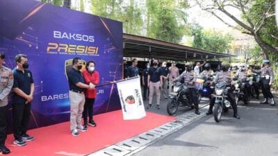 Percepat Pemulihan Ekonomi Bali, Kabareskrim Polri Bagikan 20 Ribu Paket Sembako
