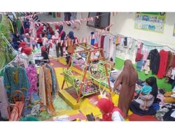 Peduli Anak Yatim, Membeli Sambil Berbagi