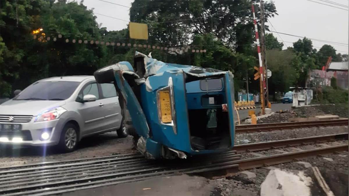 Sopir Angkot