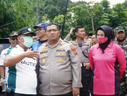 Tanah Bergeser di Desa Bojong Koneng, Kapolres Bogor Kirim Sembako