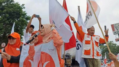 Tolak Kenaikan BBM, PKS Serempak Gelar Freeze Mob