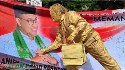 Heboh, Ada Manusia Patung Dalam Aksi Dukungan Kepada Anies Baswedan