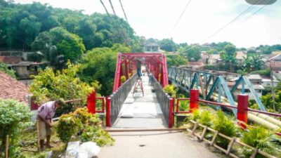 Jembatan Ledeng Sindangrasa Gunung Batu Sudah Bisa Dilintasi