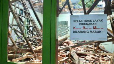 Sekolah Penyandang Adiwiyata Mandiri Ambruk, Bima Arya Sentil Disdik