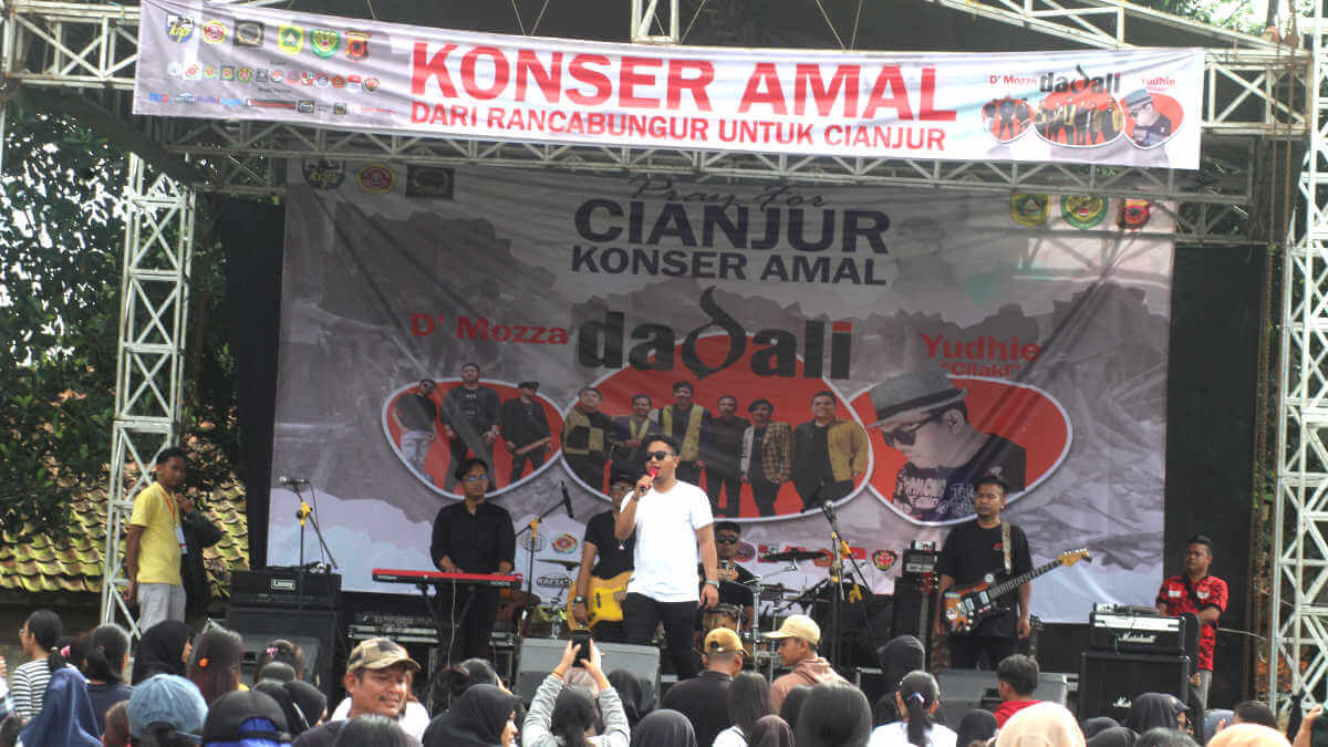 konser