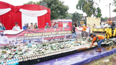 Polresta Bogor Kota Musnahkan 22 Ribu Botol Minol
