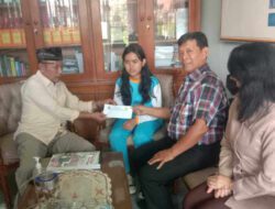 SMP Negeri 9 Kota Bogor Berikan Santunan Untuk Keluarga Duka SMP Negeri 9 Kota Bogor berikan santunan