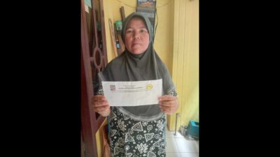 SMP Negeri 9 Kota Bogor Berikan Santunan Untuk Keluarga Duka Orang tua siswa