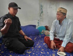 Cakades Ciomas Rahayu Deden Ruhiyat Sapa Warga dan Didoakan Sesepuh