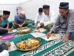 Musala Baitul Muttaqin Gelar Haul dan Murak Tumpeng