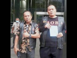 Diduga Lakukan Gratifikasi, PJ Bupati Bekasi Dilaporkan ke KPK