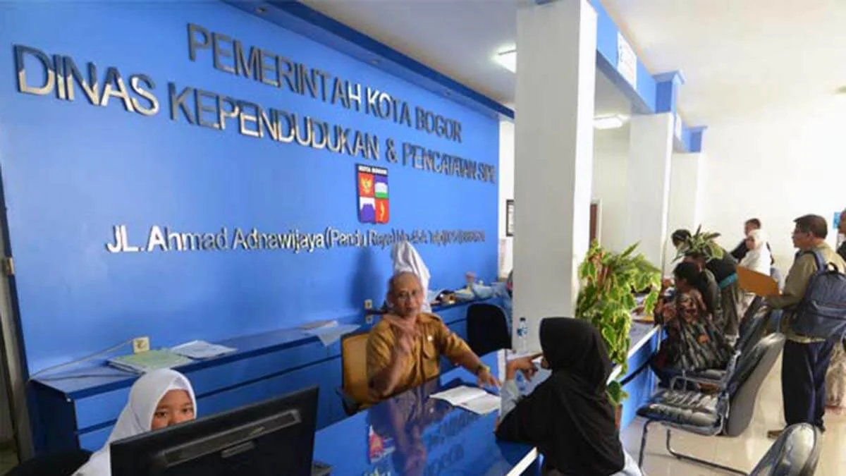 Program SOS Dukcapil Layani Masyarakat di Akhir Pekan program sos dukcapil