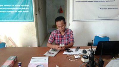 PT Sinar Pingsenwen Bentonit Bagikan 450 Paket Sembako