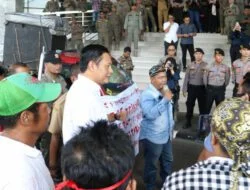 Sopir Angkot Demo, DPRD Akan Tindaklanjuti Aspirasi Pendemo demo sopir angkot