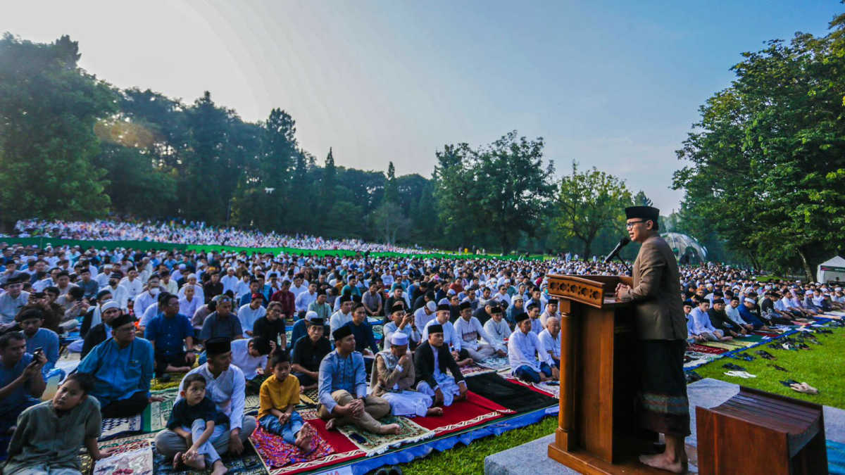 Ribuan Umat Islam Padati Taman Reinwardt Kebun Raya Bogor