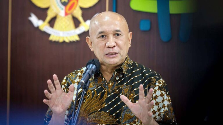 Berantas Penjualan Pakaian Bekas Impor Ilegal