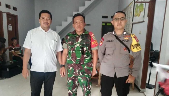 Pasca Lebaran, Desa Argapura Bagikan 1.520 Beras Untuk Warganya argapura