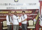 PKS, Partai Pertama Daftarkan 50 Bacalegnya ke KPU Kota Bogor 23
