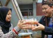 Entaskan Stunting, Bagi-bagi Telur Hingga Gaet Orang Tua Asuh