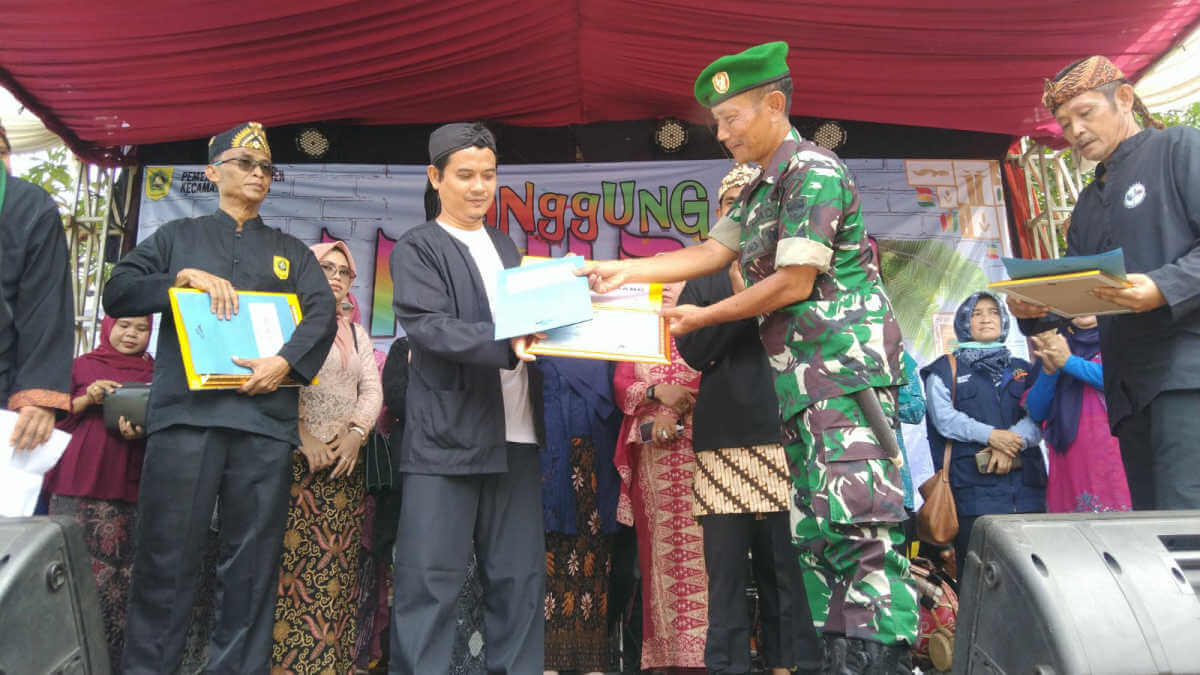 Dongdang terbaik HJB 541 di Cigudeg