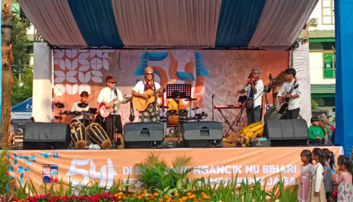Bogor Kota Sejuta Cerita Suguhan Keboen Sastra di Pentas Helaran HJB
