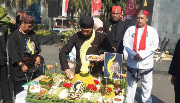 Kumbah Tugu Kujang Bogor