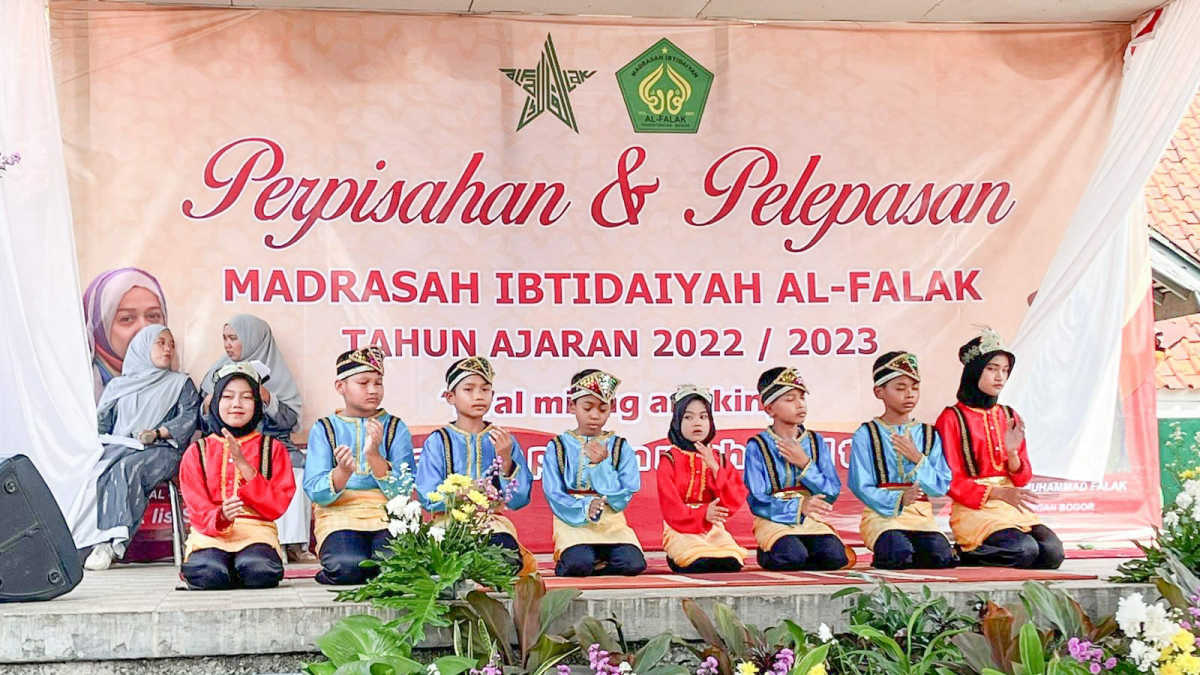 pentas seni