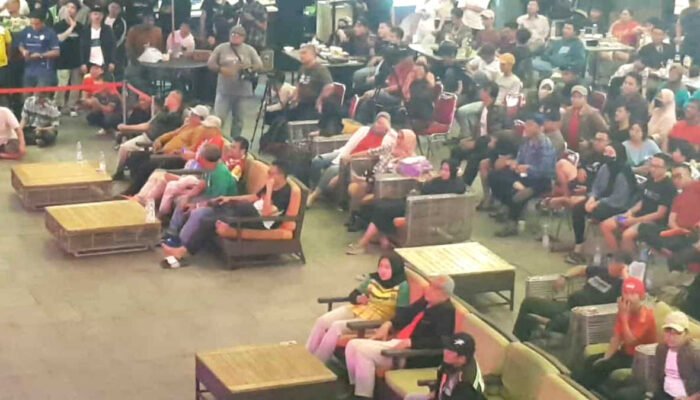 Kompak Relawan Sehati Gelar Nobar Indonesia Versus Argentina Nobar Indonesia vs Argentina