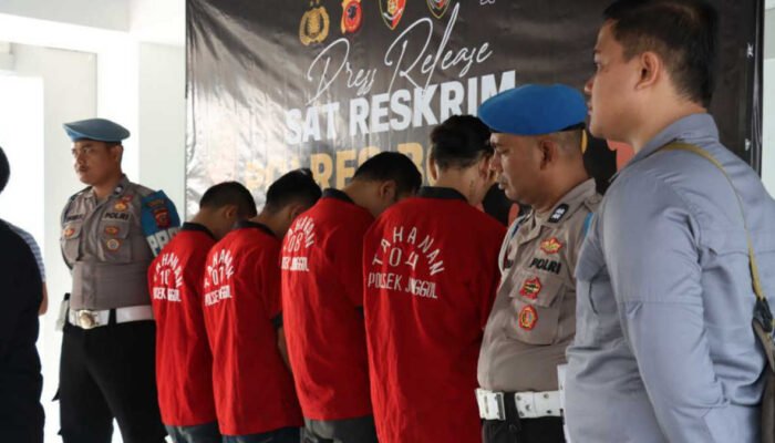 Polsek Jonggol Ringkus 4 Pelaku Curas yang Mengaku Polisi