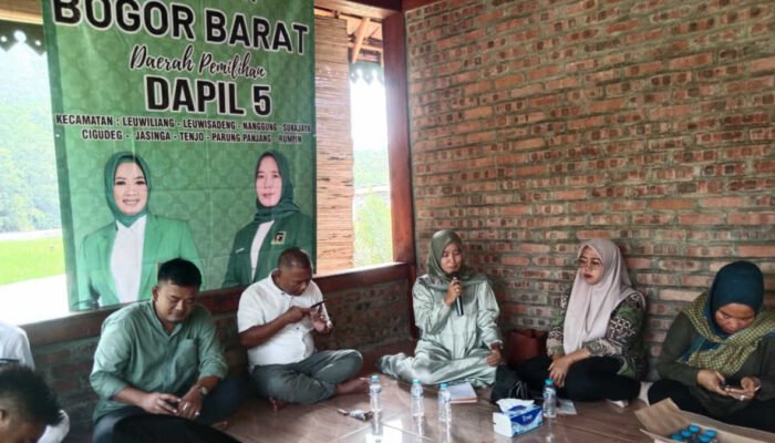 Siti Aisah Bacaleg PPP Dapil 5 Kabupaten Bogor Kukuhkan Timsesnya 2