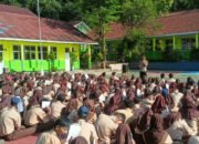 Kapolsek Ciampea Sambangi SMAN 1 Ciampea