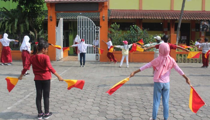 SDN Gunung Batu 2 Miliki 16 Ekstrakurikuler