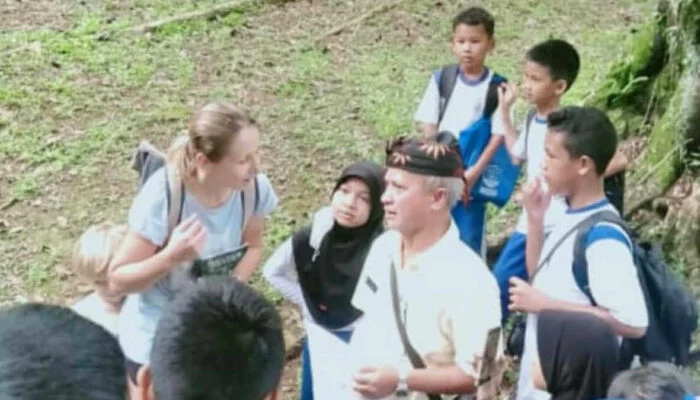 SDN Panaragan 3 Kota Bogor Tingkatkan Minat Siswa Belajar Bahasa Inggris