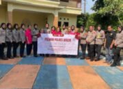 Bakti Sosial dan Bakti Religi, Polwan Polres Bogor Bersihkan Masjid dan Vihara