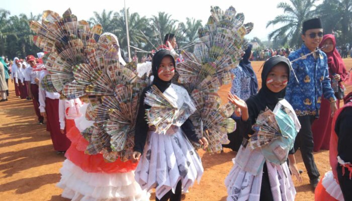 upacara hut ri