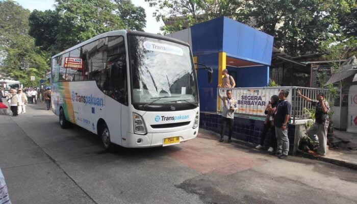 Bus Tanpa Ngetem, Langsung Terkoneksi LRT